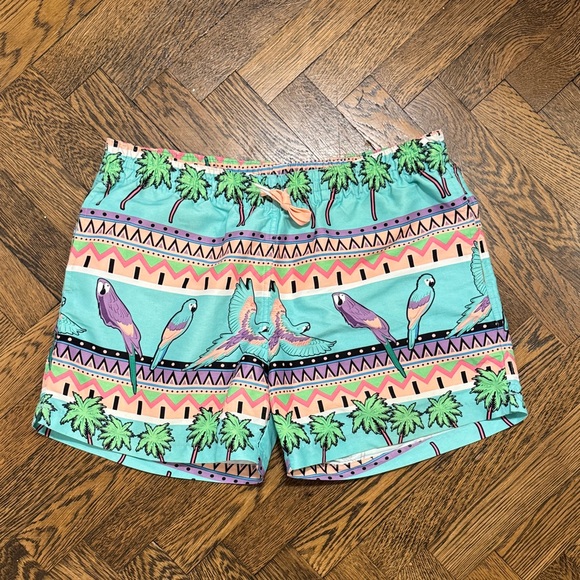 Chubbies Tropical Parrot Print Swim Trunks - Picture 1 of 3